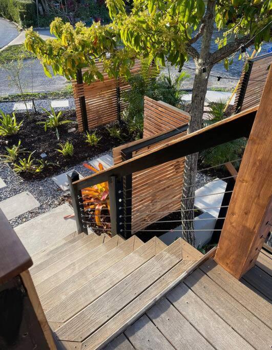 Shares View Luxury Apt Rockledge Eksteriør bilde